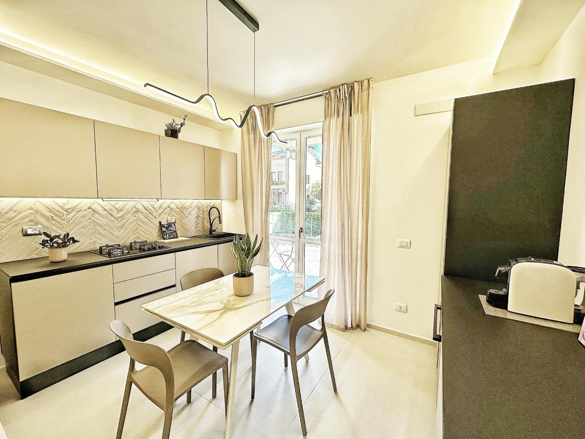 Garden Apartment อาเรซโซ ภายนอก รูปภาพ