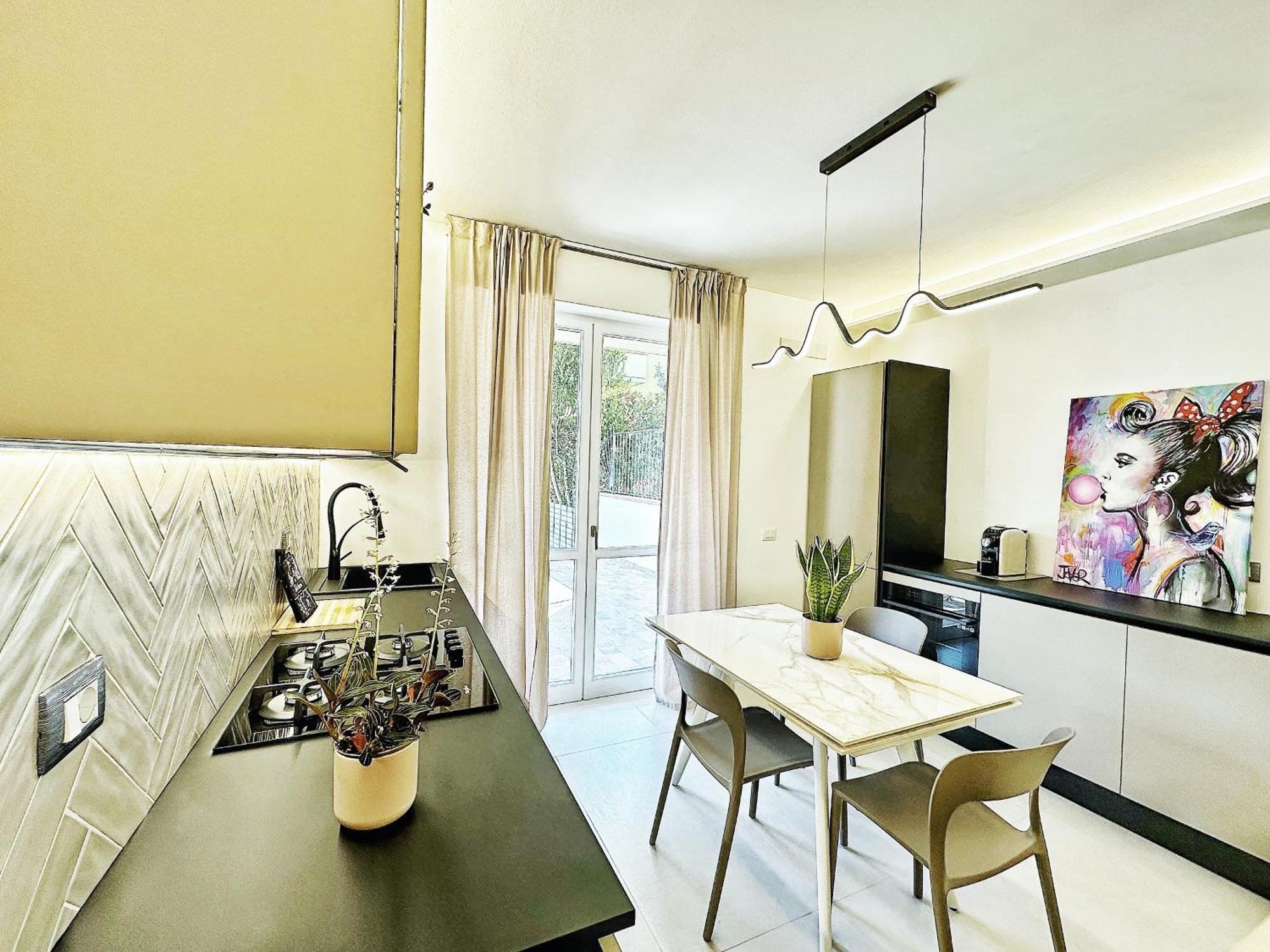 Garden Apartment อาเรซโซ ภายนอก รูปภาพ